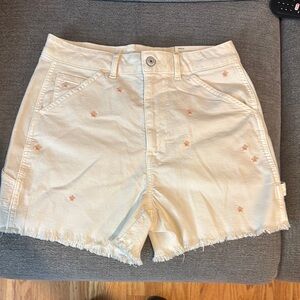 American Eagle Women's Cream Shorts with Embroidered Accents